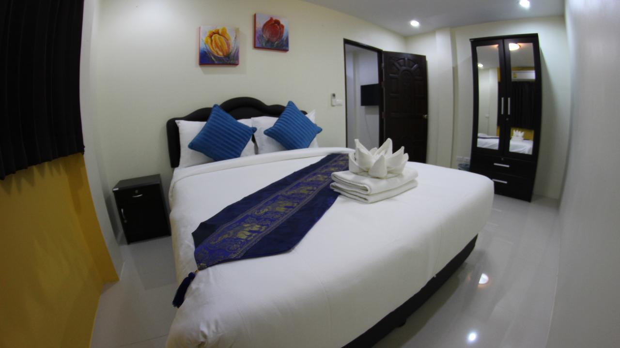 Tulip Inn Patong Екстериор снимка